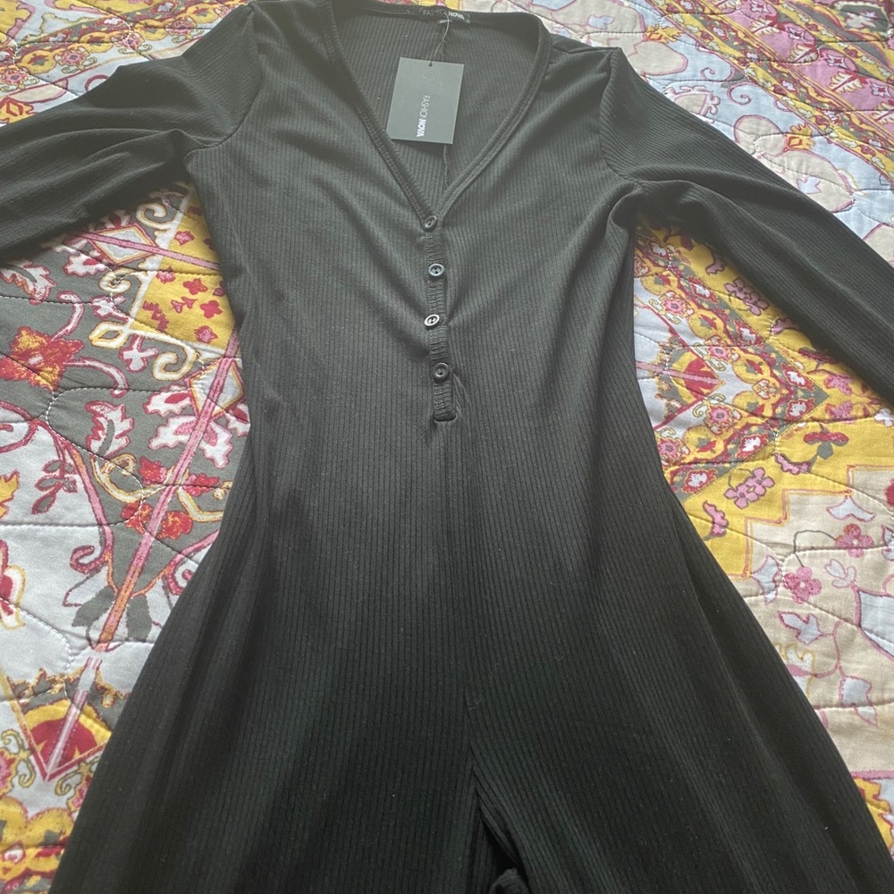 Fashion nova jumpsuit